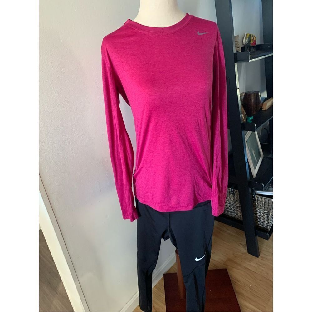 Nike dri fit work out shirt size small